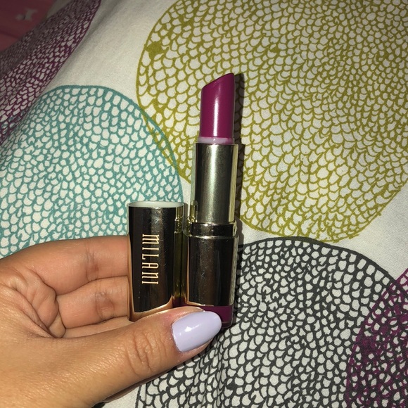 Milani Lipstick - Picture 3 of 5